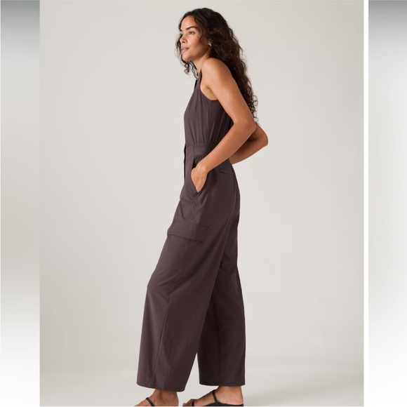 NWT- Brooklyn Utility Romper/ Jumpsuit NWT size 8 - Picture 6 of 10